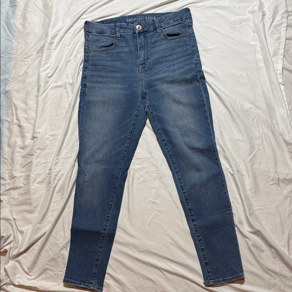 American Eagle Outfitters Curvy Hi Rise Jegging